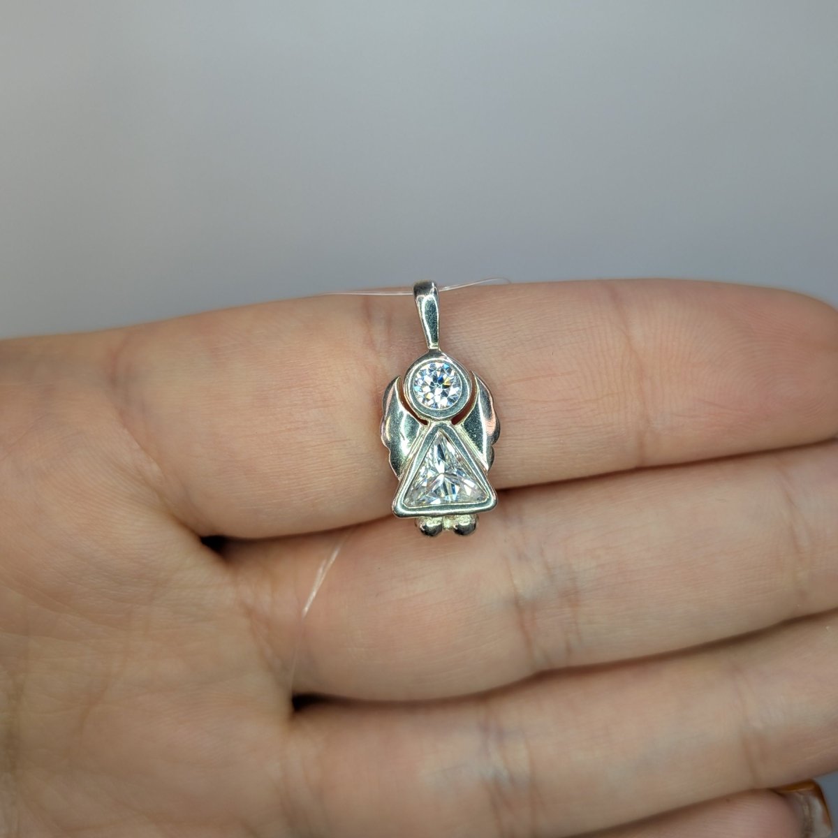 Hängsmycke silver ängel med stenar - Smyckesbanken