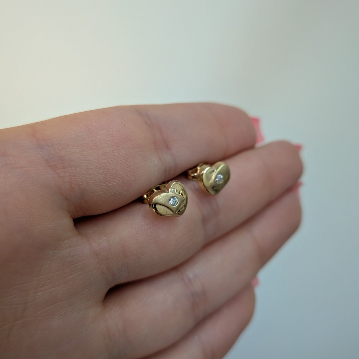 Hjärta örhängen 18k guld - Smyckesbanken