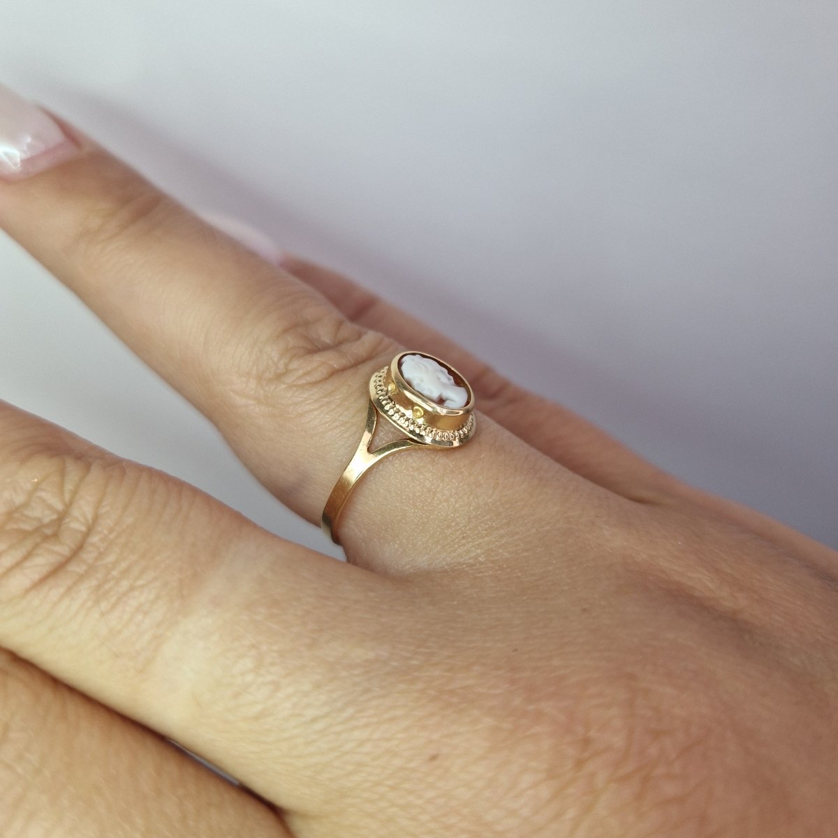 Ring med Camè 18k guld - Smyckesbanken