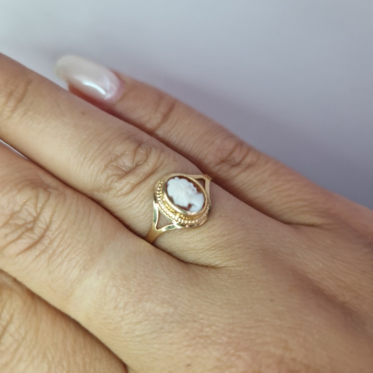 Ring med Camè 18k guld - Smyckesbanken