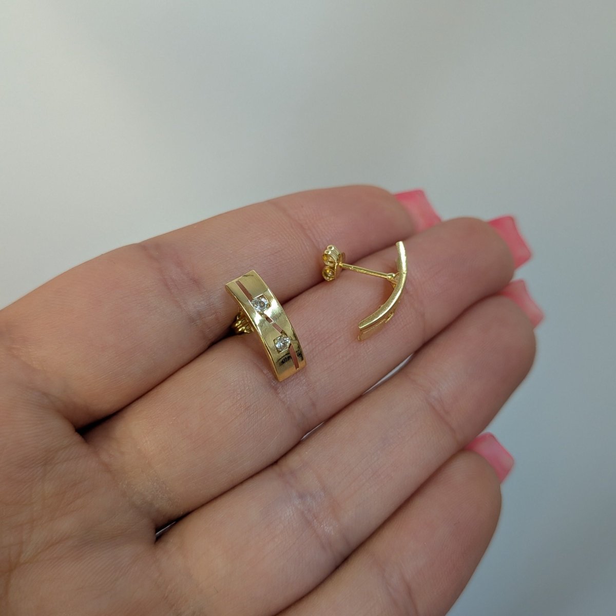 Stav örhängen 18k guld - Smyckesbanken