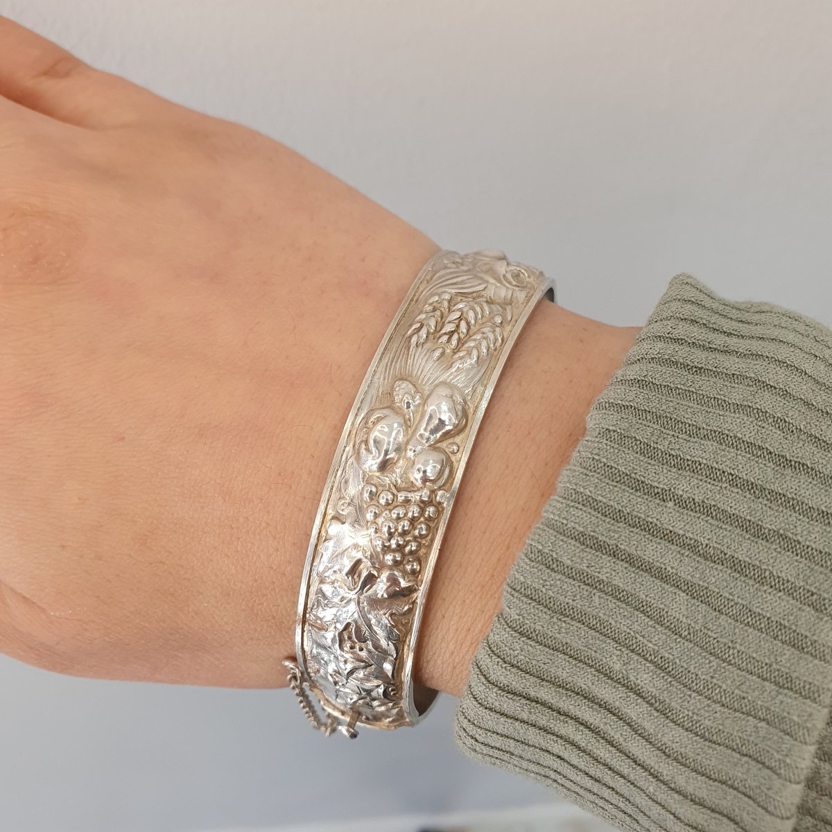 Armring äkta silver med fin dekoration - Smyckesbanken