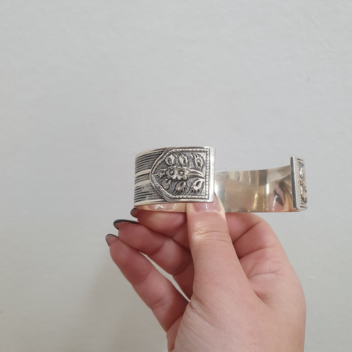 Bred stel armring i silver 925 - Smyckesbanken