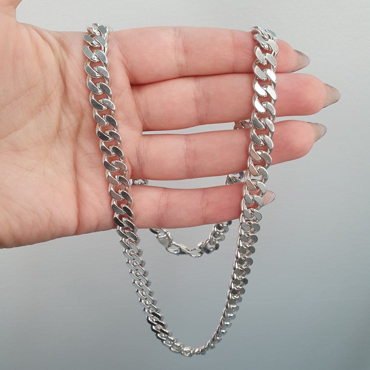 Pansar halsband i äkta silver