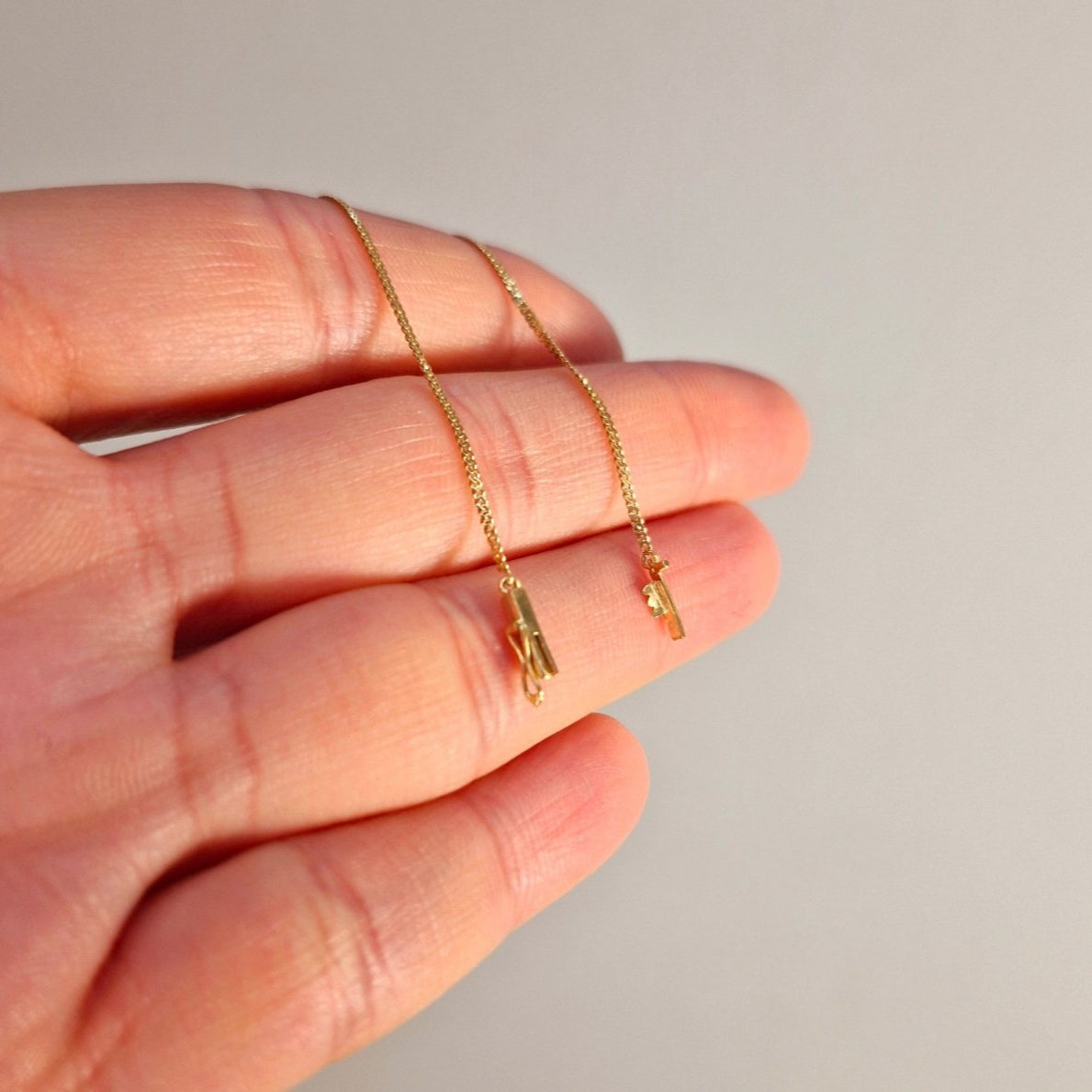 Armband tunn pansar 18k guld 19cm - Smyckesbanken