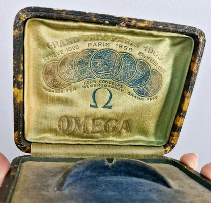 Etui Omega fickur - Smyckesbanken