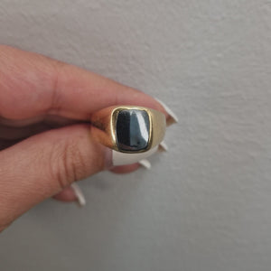 Klackring 18k med hematit sten