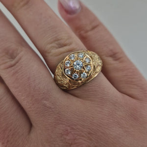 Kraftig ring med stenar i 14K guld