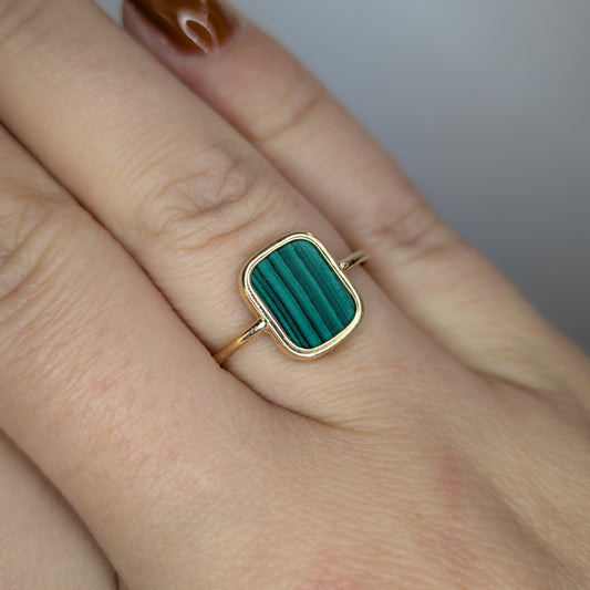Ring 18k guld malakit
