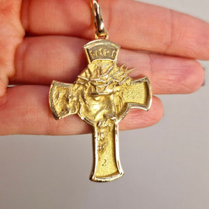 Unikt kors med fina detaljer och Jesus ansikte 18k guld - Smyckesbanken