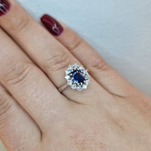 Diamantring med safir i 18k vitguld - Smyckesbanken