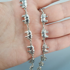 Halsband med elefanter äkta silver - Smyckesbanken