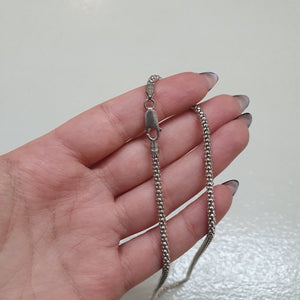 Snyggt silver halsband rund design