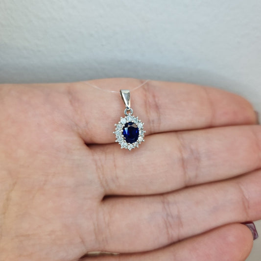 Hängsmycke med safir och diamanter 18k vitguld - Smyckesbanken