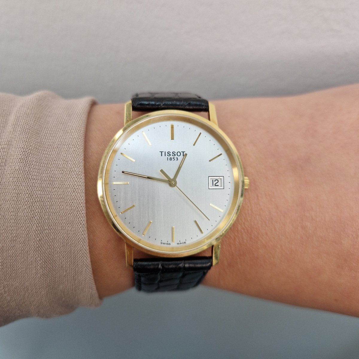 Tissot goldrun 2025 hesalite 18k gold